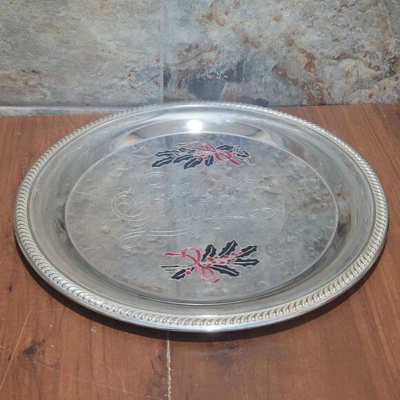 International Silver Plated Seasons Greetings Metal Serving Platter Holly Berrie - Picture 4 of 14